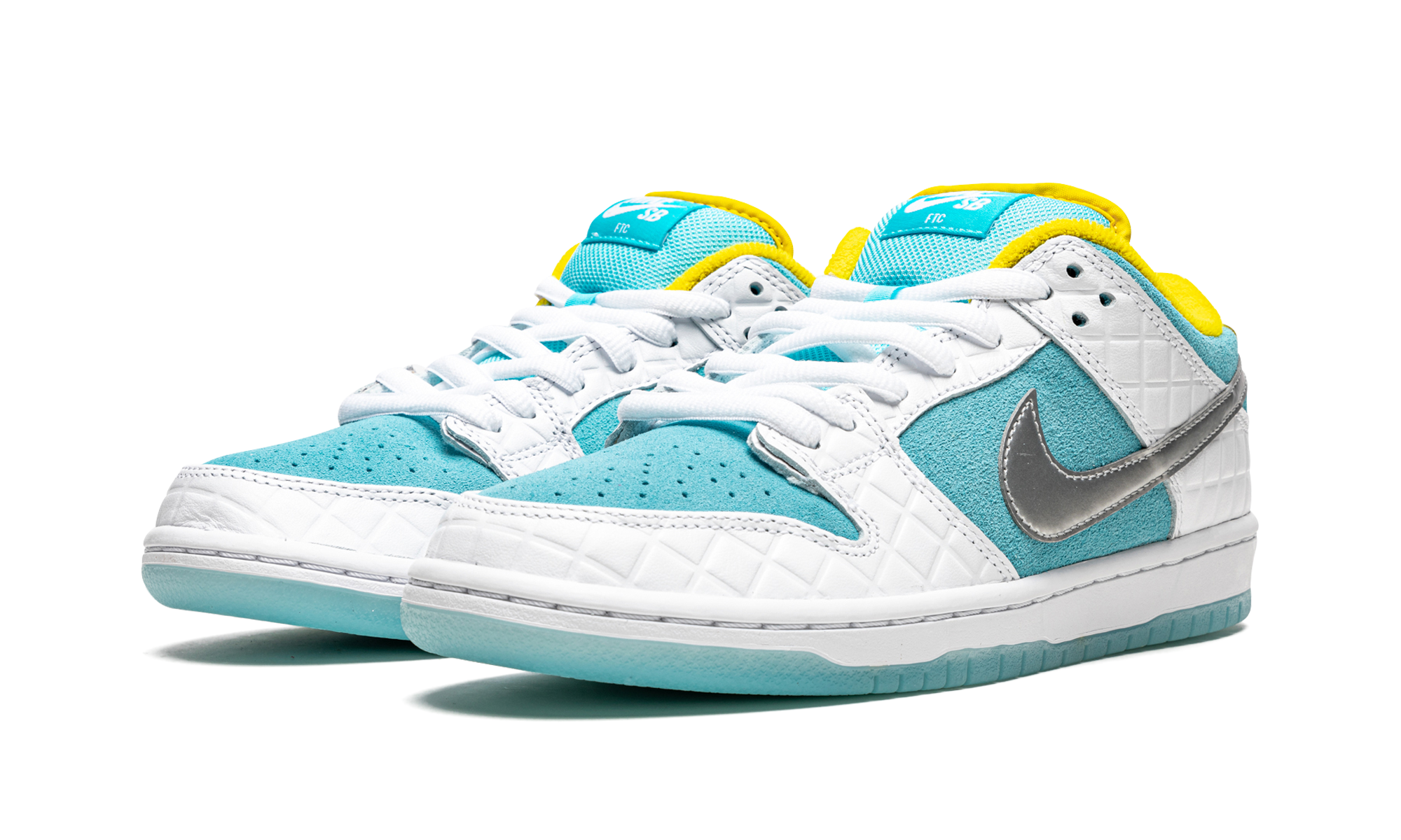 SB Dunk Low "FTC Lagoon Pulse" DH7687 400