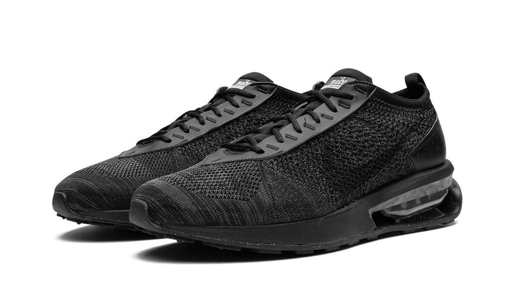 Air Max Flyknit Racer "Triple Black" FD2764 001