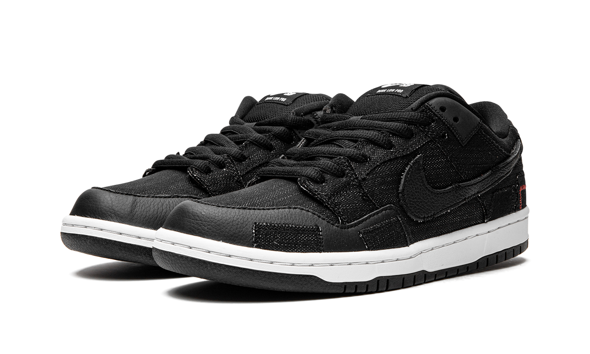 SB Dunk Low "Wasted Youth - Special Box" DD8386 001a