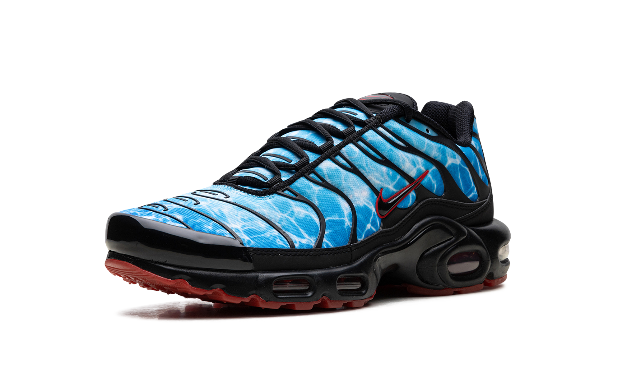 Air Max Plus "Shark Attack" HQ3824 001