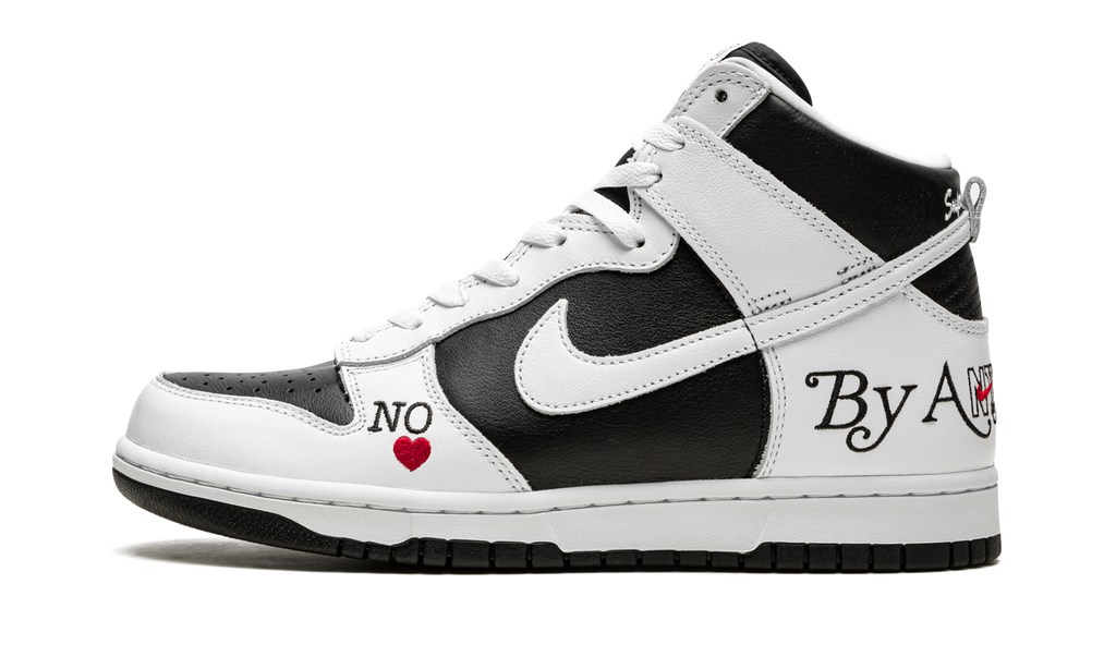 SB Dunk High "Supreme - By Any Means - White/Black" DN3741 002