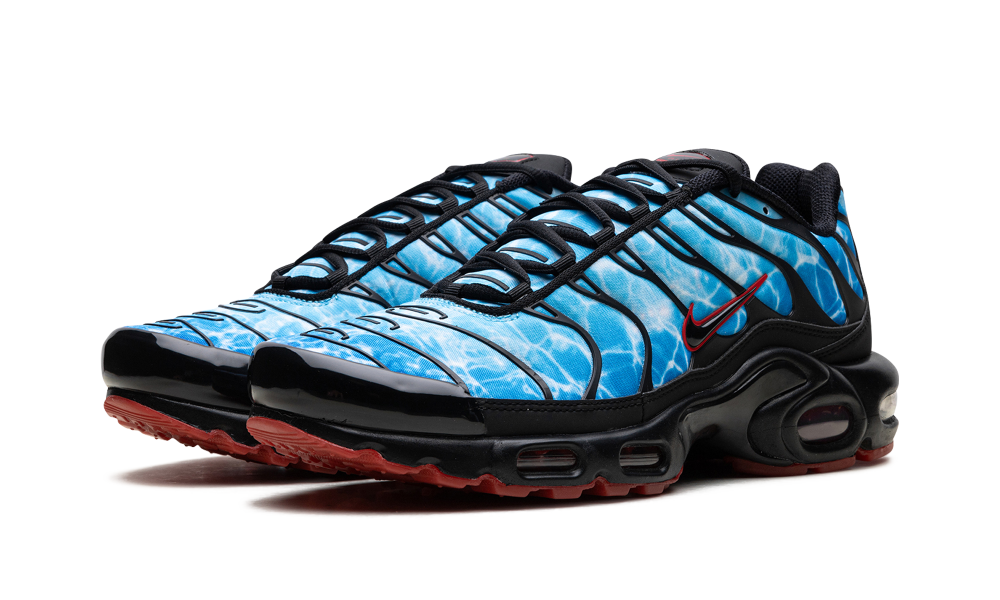 Air Max Plus "Shark Attack" HQ3824 001