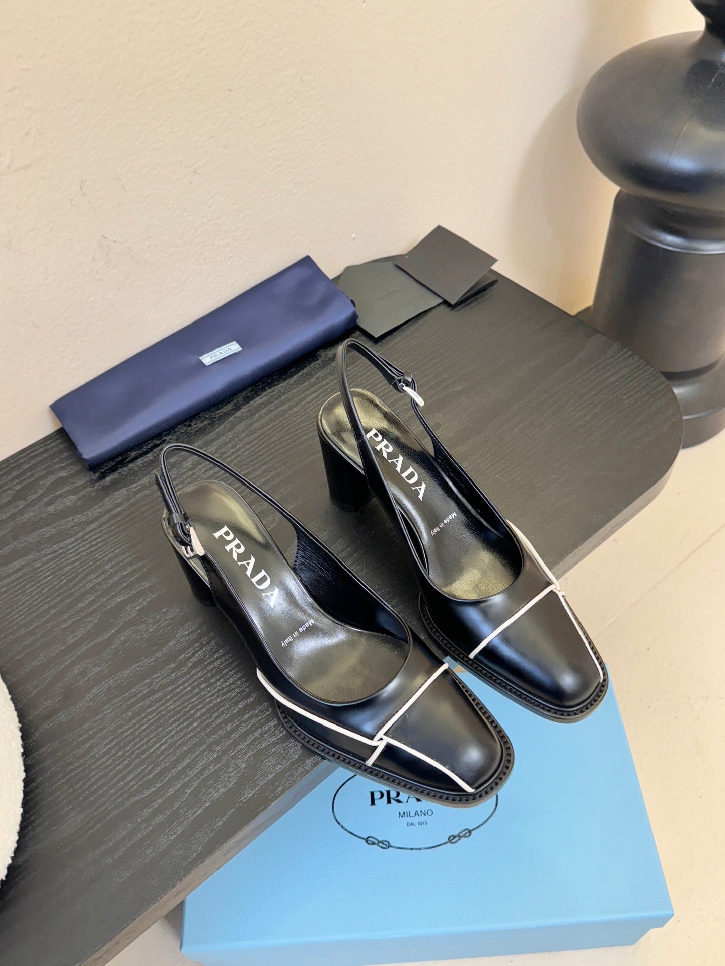 PRADA New Slingback Pumps Black in Goatskin 580377