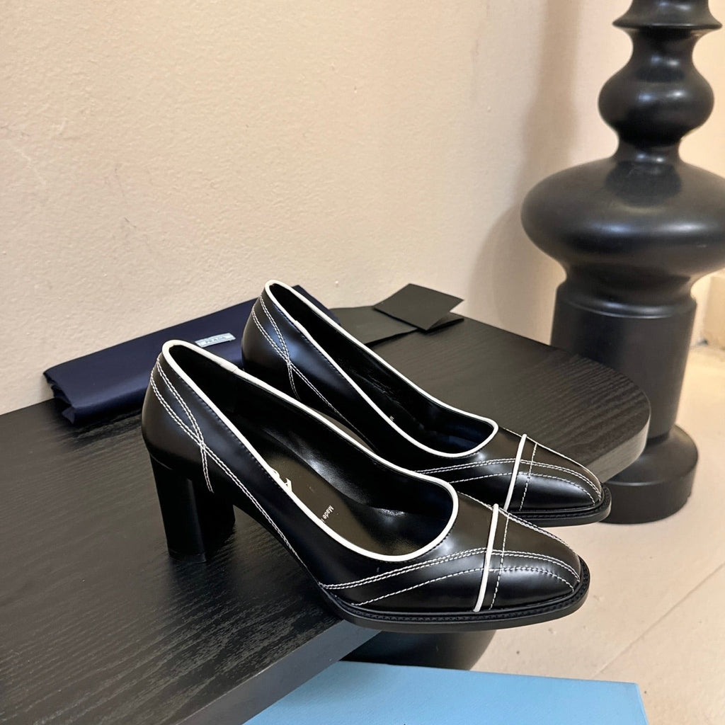 PRADA New Pumps Black in Goatskin 580375