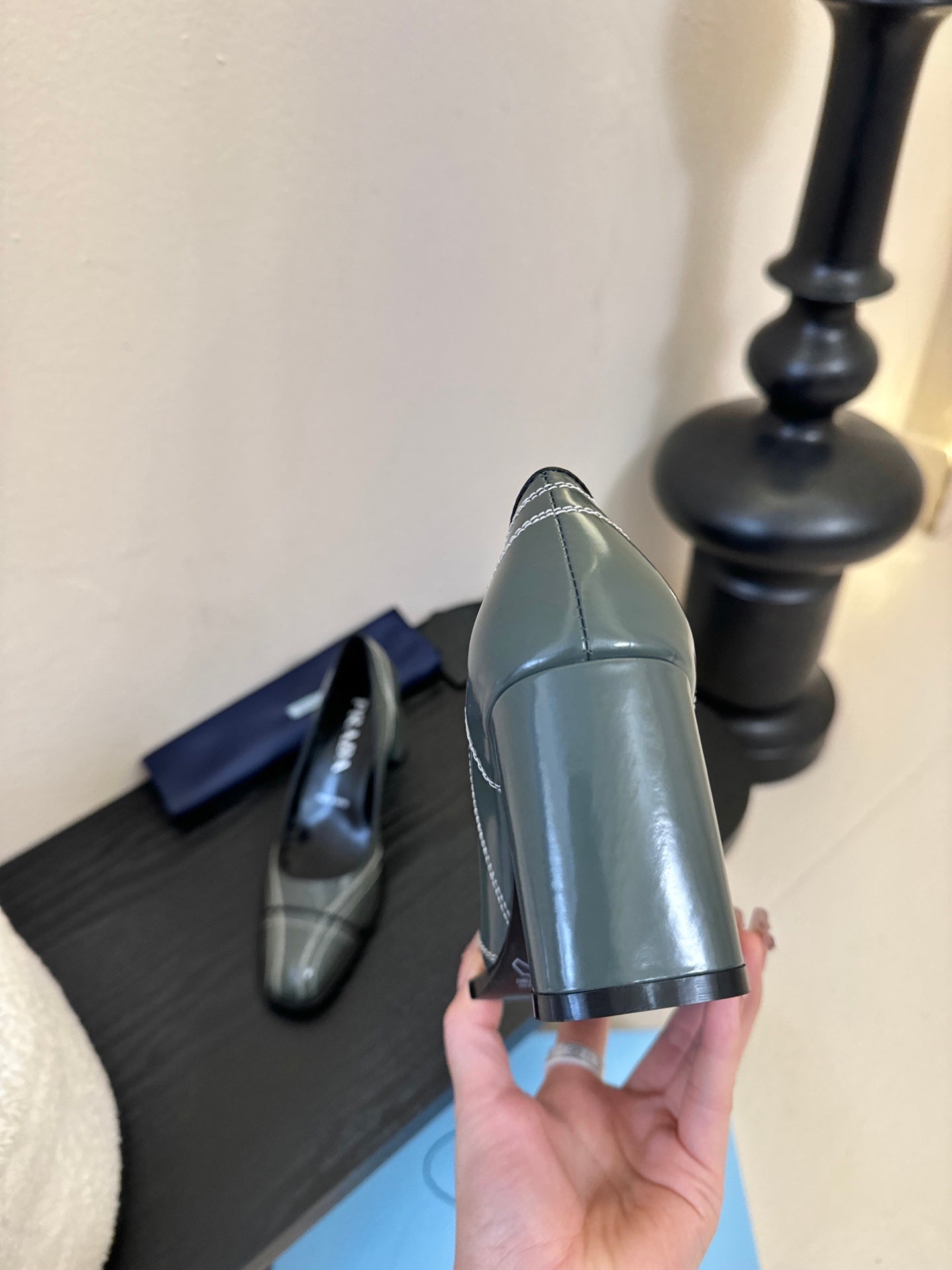PRADA New Pumps Granite Gray in Goatskin 580374