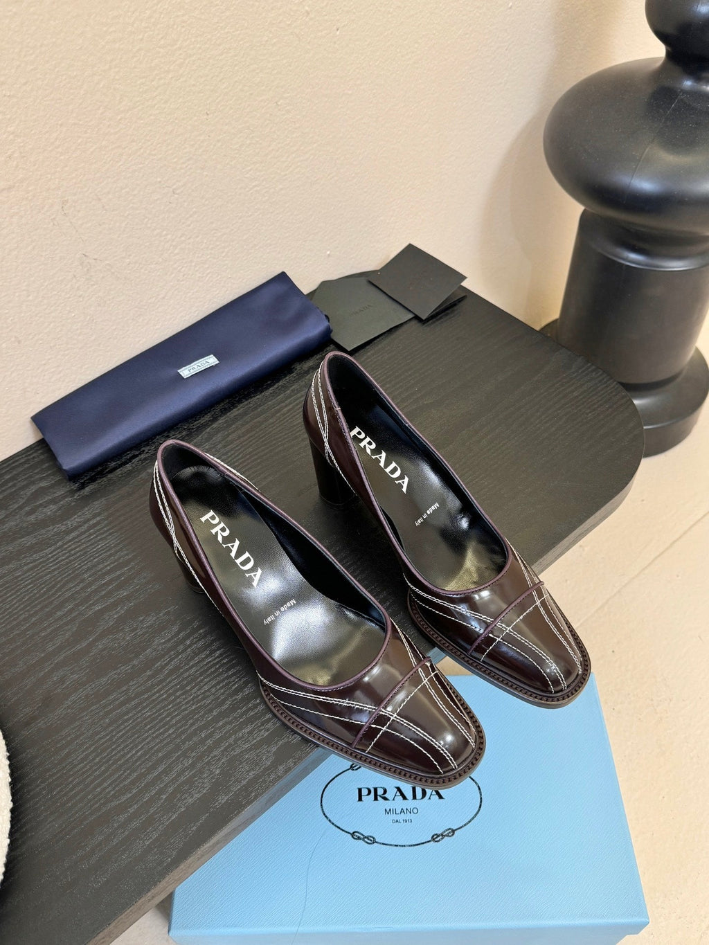 PRADA New Pumps Brown in Goatskin 580373