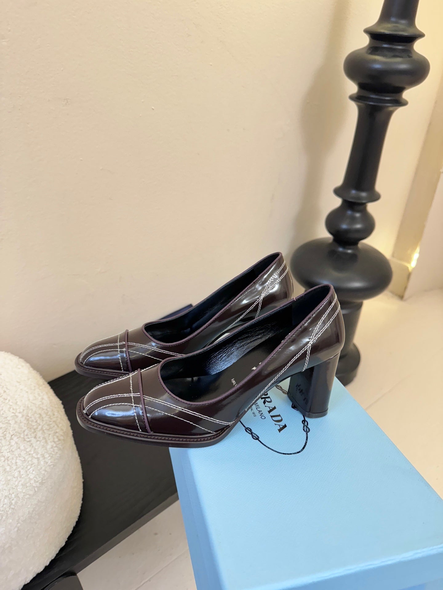 PRADA New Pumps Brown in Goatskin 580373