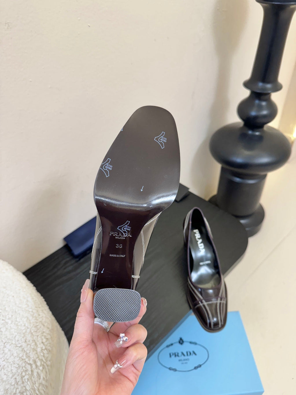 PRADA New Pumps Brown in Goatskin 580373
