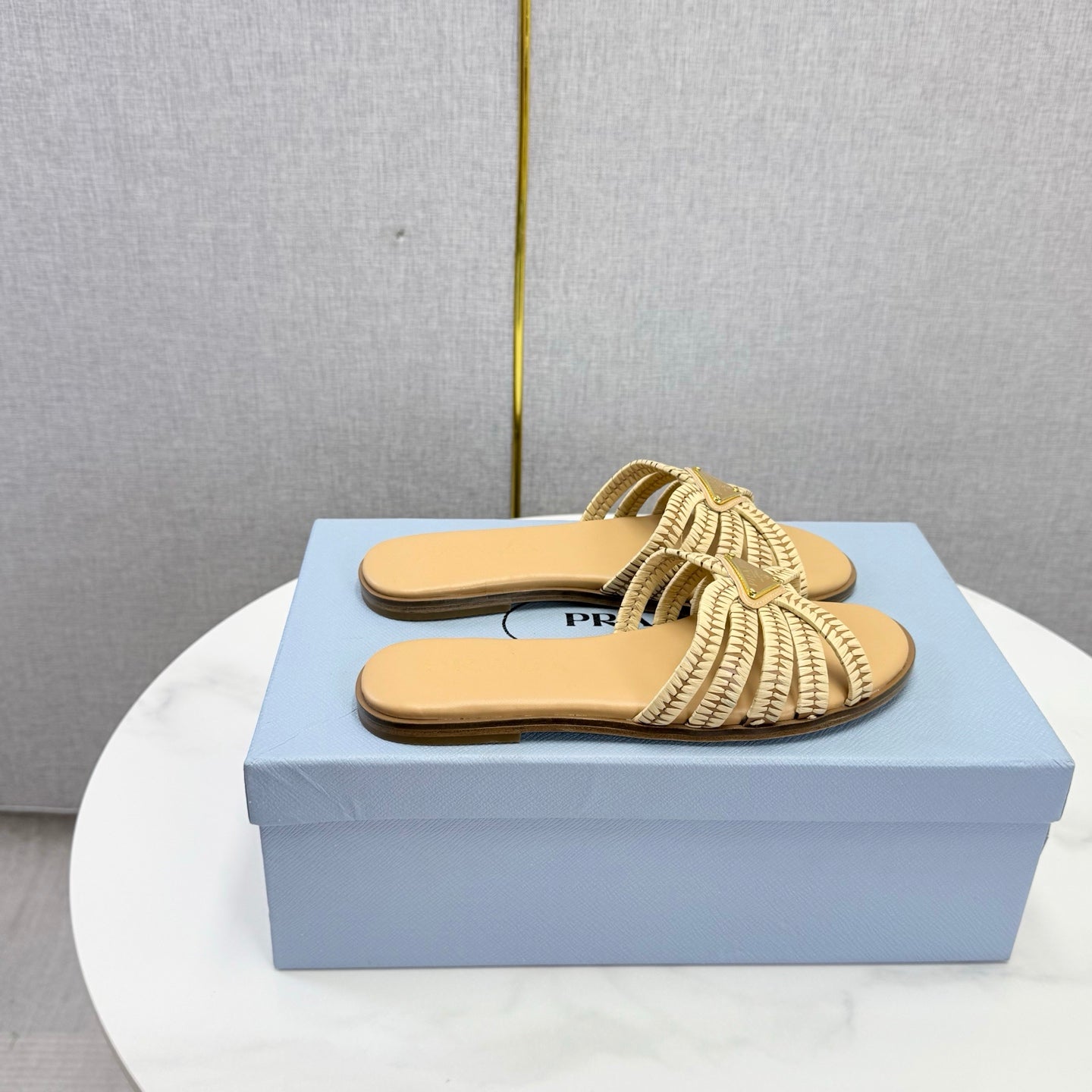 Prad 26ss Logo Slides Beige Cowhide Leather 904590