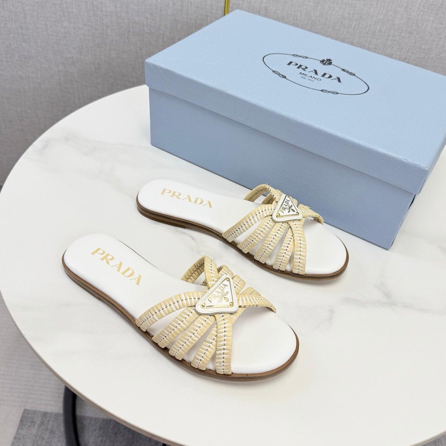 Prad 26ss Logo Slides White Cowhide Leather 904588