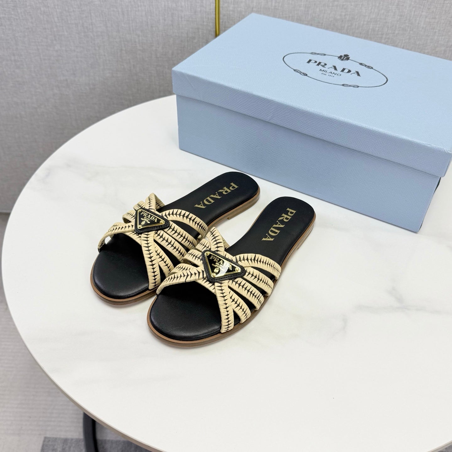 Prad 26ss Logo Slides Black Cream Cowhide Leather 904586