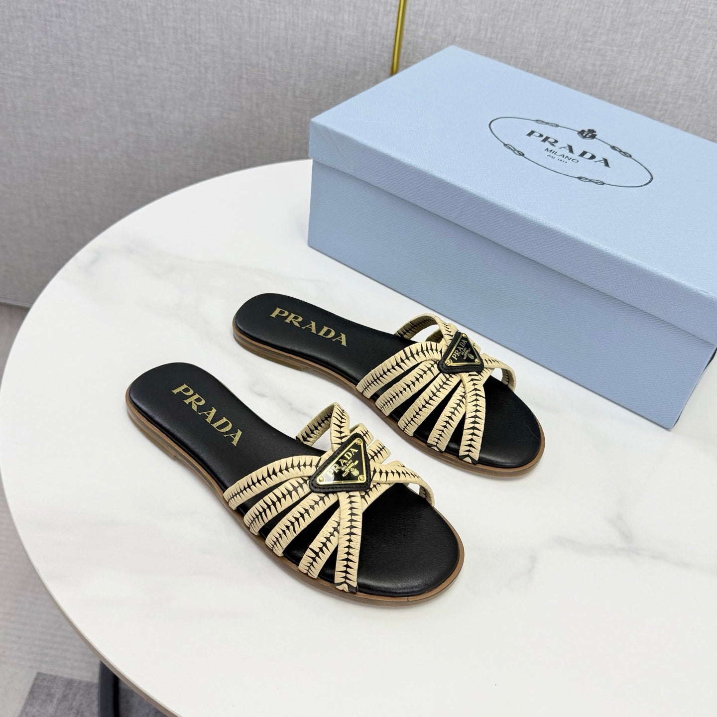 Prad 26ss Logo Slides Black Cream Cowhide Leather 904586