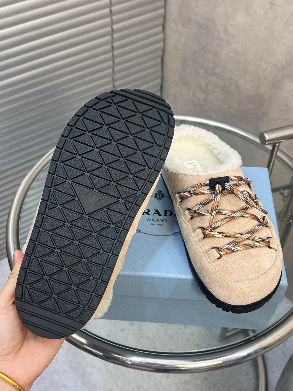 Prad 26s Mules Lace-up Cream Suede Shearing 952899