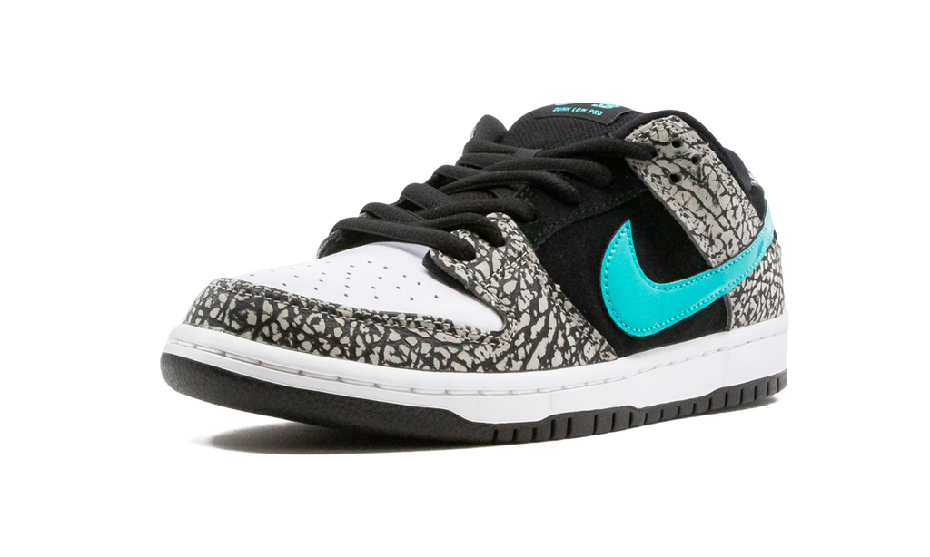 SB Dunk Low Pro "Elephant" BQ6817 009