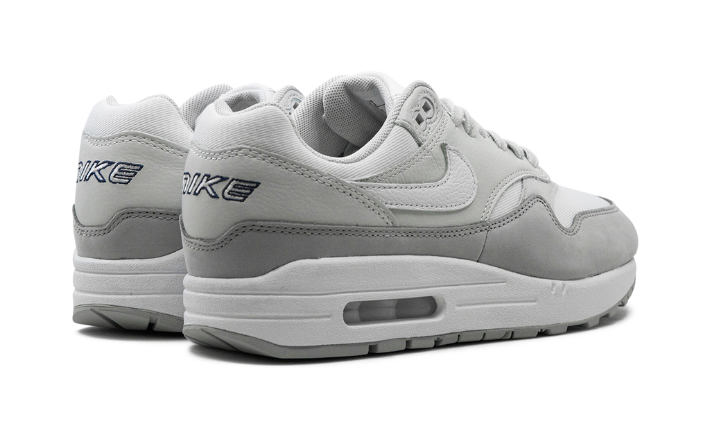 AIR MAX 1 '87 LX WMNS "Light Smoke Grey" FN0564 001