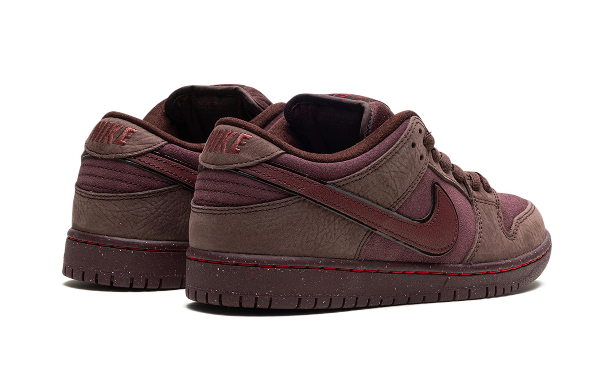 SB Dunk Low "City of Love" FN0619 600