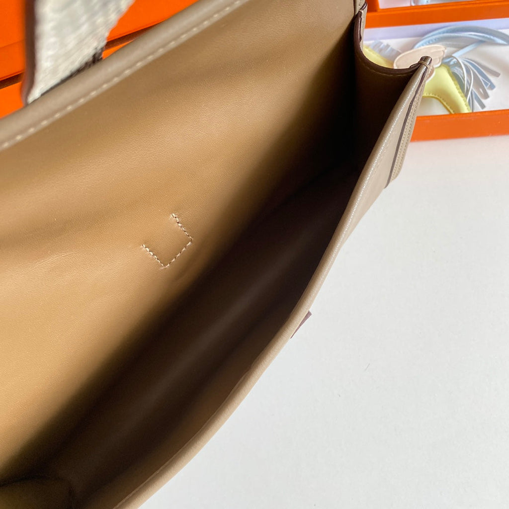 HERMES JIGE ELAN 29 CLUTCH IN CHOCOLATE BROWN CALFSKIN WITH WHTE LIZARD SKIN