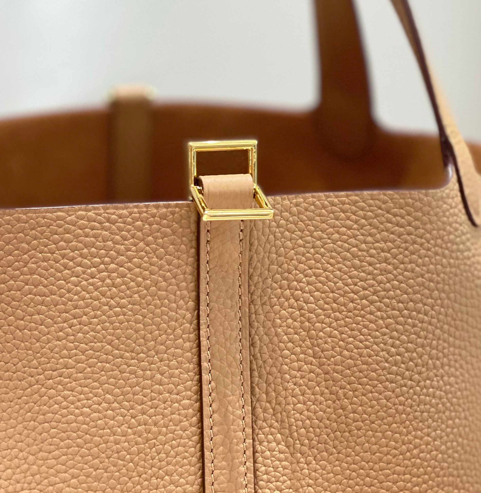 HERMES picotin lock 22 beige togo ghw