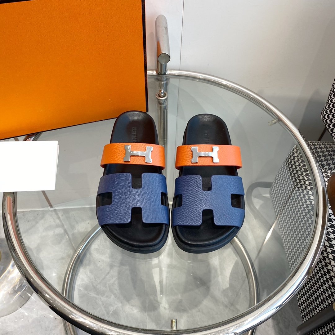 HERMES Chypre Sandal Charcoal Blue Leather
