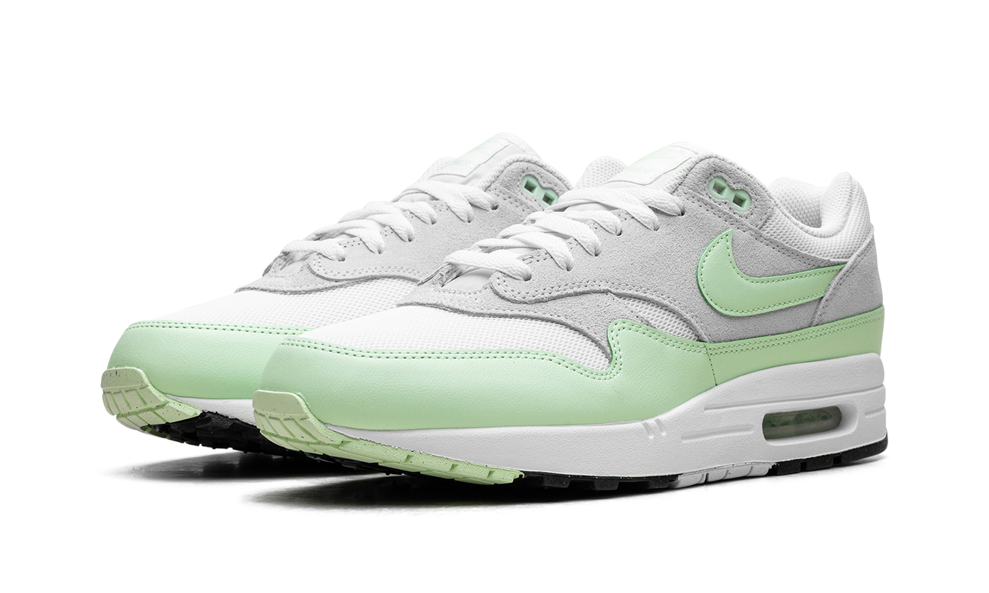 Air Max 1 Essential "Vapor Green" FZ5808 107