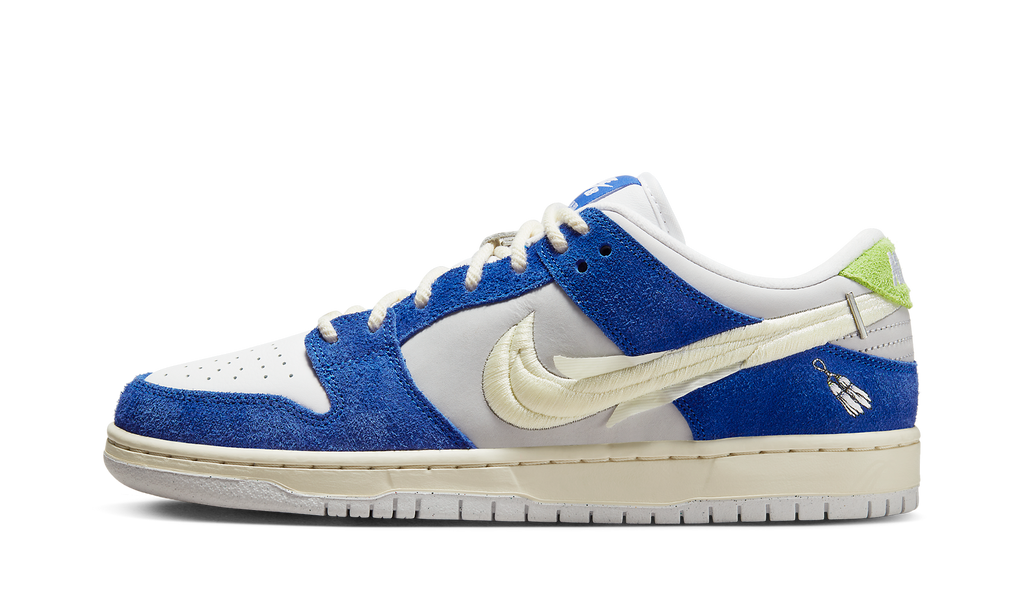 SB Dunk Low "Fly Streetwear - Gardenia" DQ5130 400