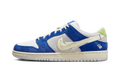 SB Dunk Low "Fly Streetwear - Gardenia" DQ5130 400
