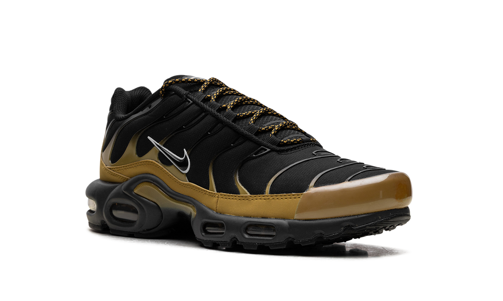 AIR MAX PLUS "Black" FB9722-700