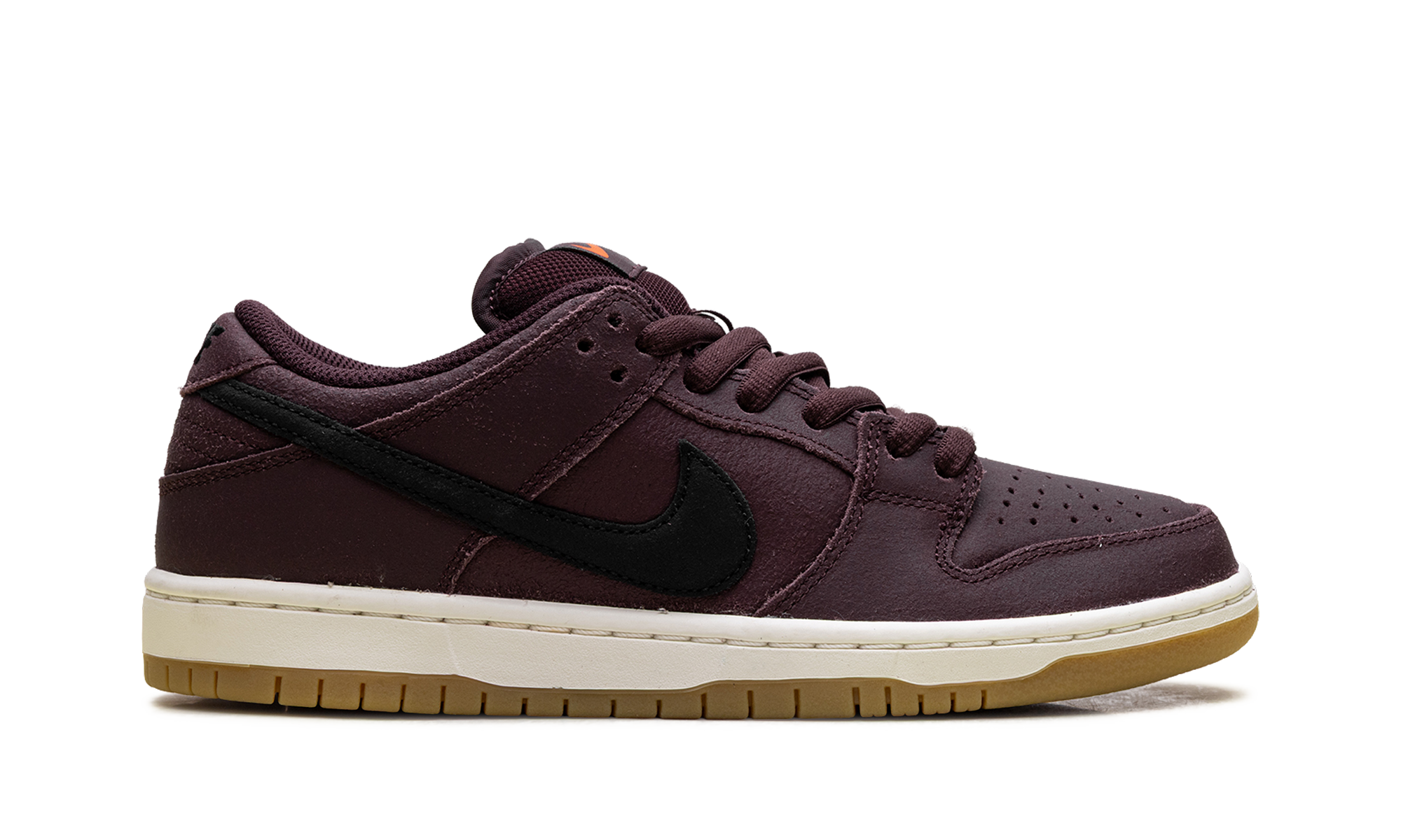 SB Dunk Low Pro "Burgundy Crush" IO2304 600