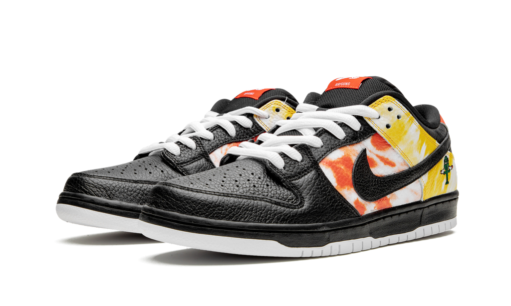 SB Dunk Low "Tie-Dye Rayguns 2019 - Black" BQ6832 001