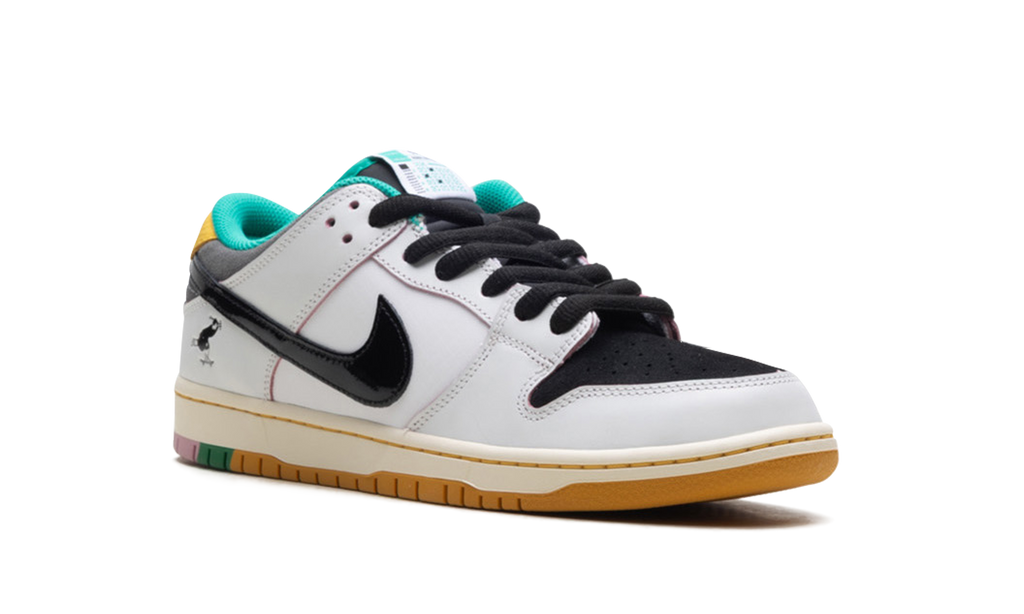 SB Dunk Low "CSEF" HJ4132 100