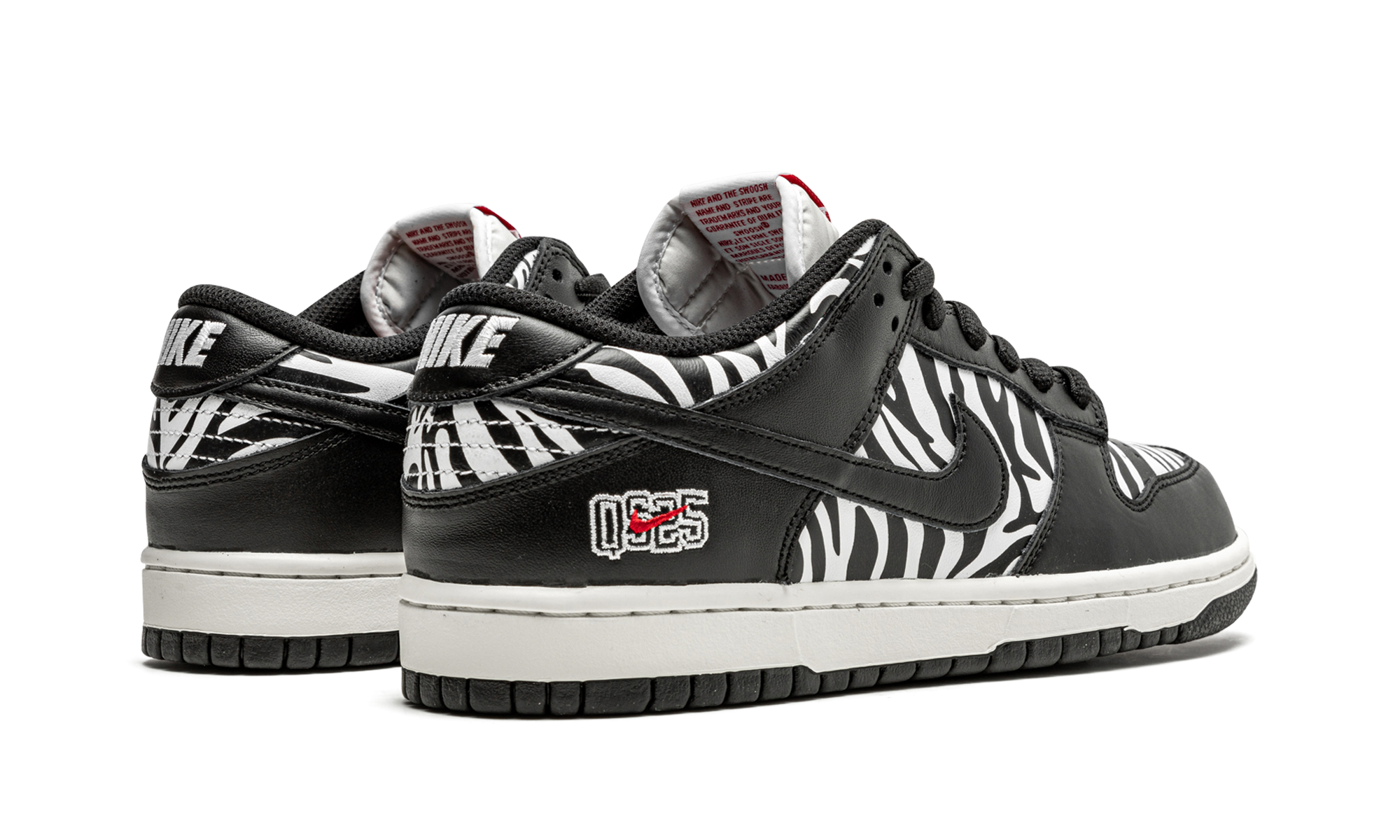 SB Dunk Low OG QS "Quarter Snacks" DM3510 001