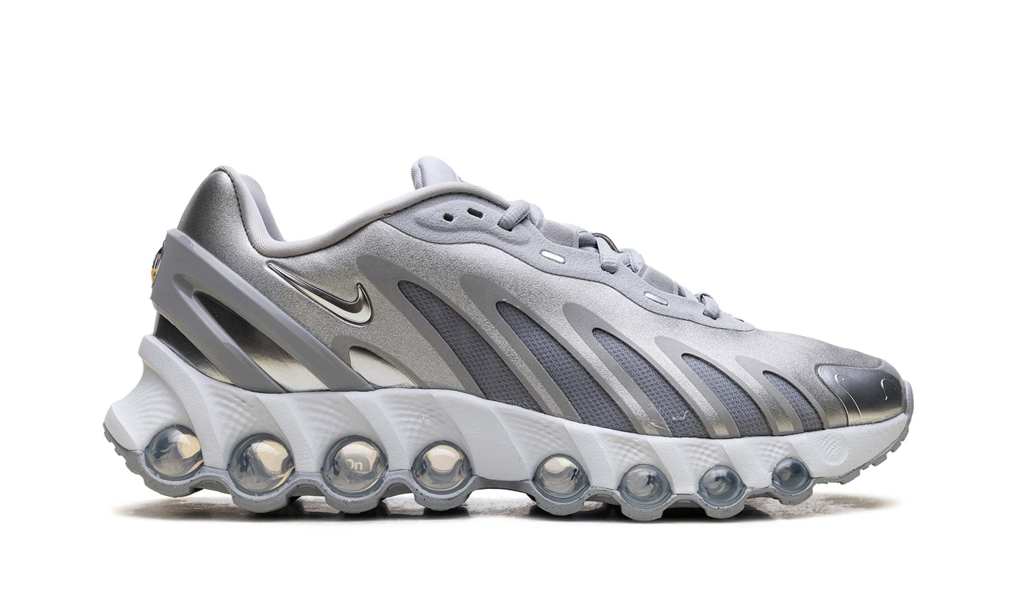 Air Max DN8 "Wolf Grey / Metallic Silver" HF5509 001