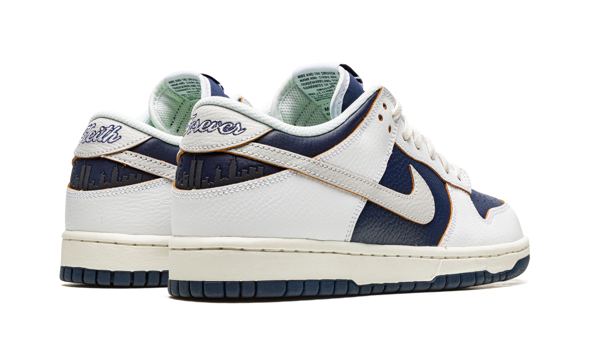 SB Dunk Low "HUF - NYC" FD8775 100