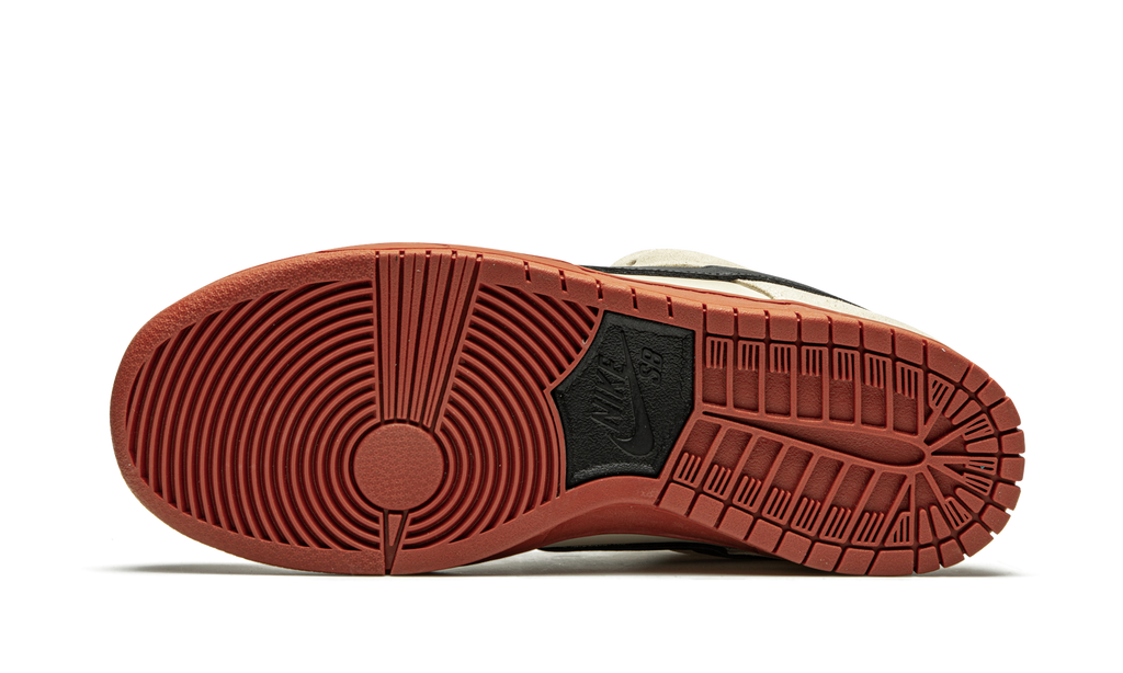 SB Dunk Low Pro "Hennessy" BQ6817 100
