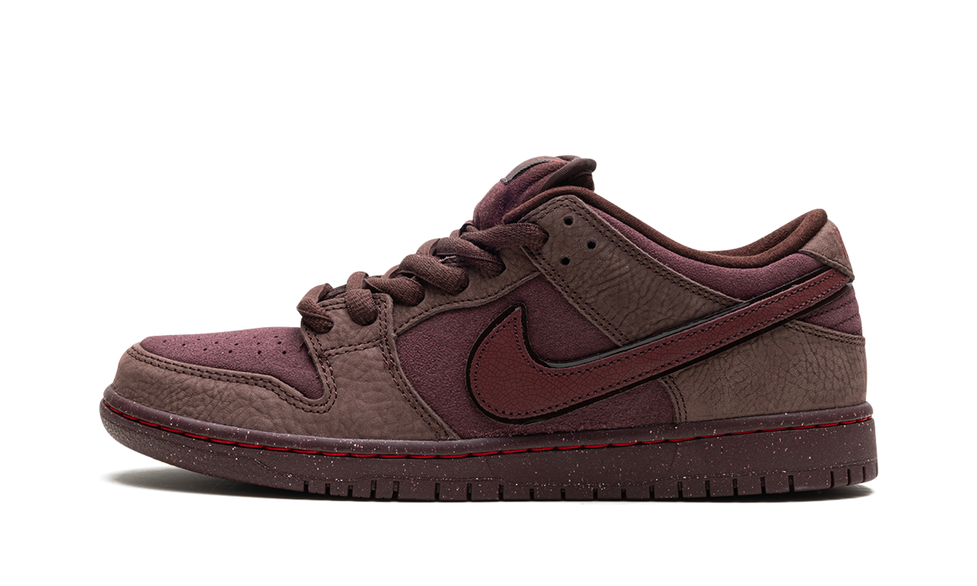 SB Dunk Low "City of Love" FN0619 600