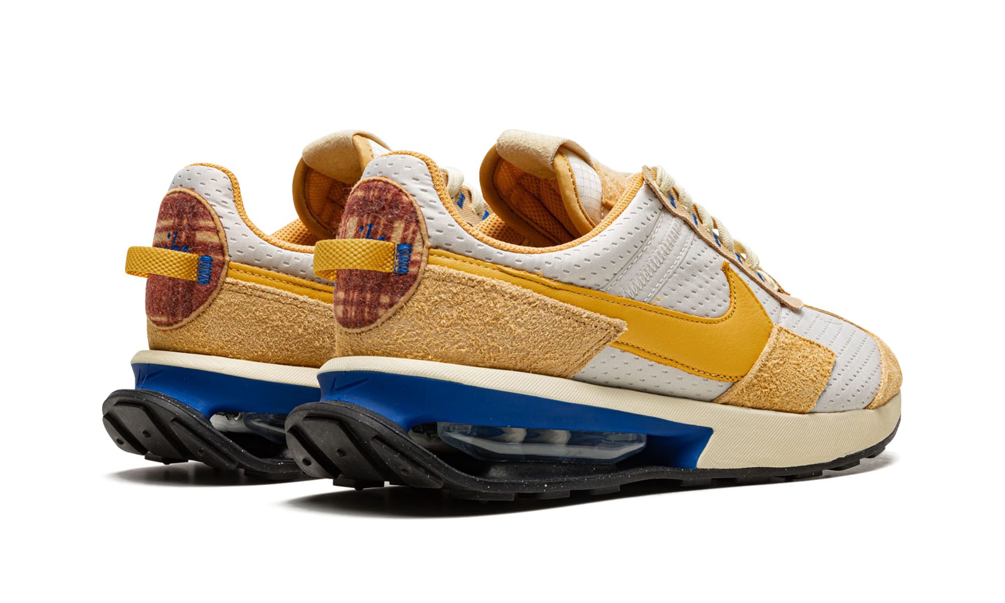 Air Max Pre-Day "Warm-core" DO2381 737