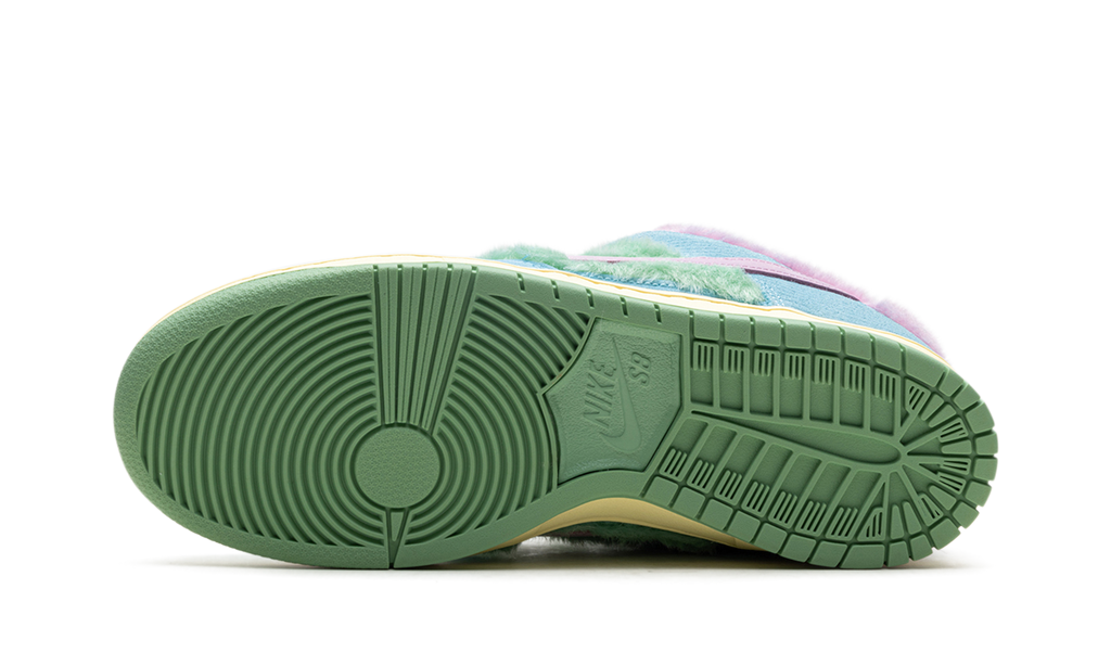 SB Dunk Low "Verdy - Visty" FN6040 400