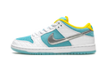 SB Dunk Low "FTC Lagoon Pulse" DH7687 400