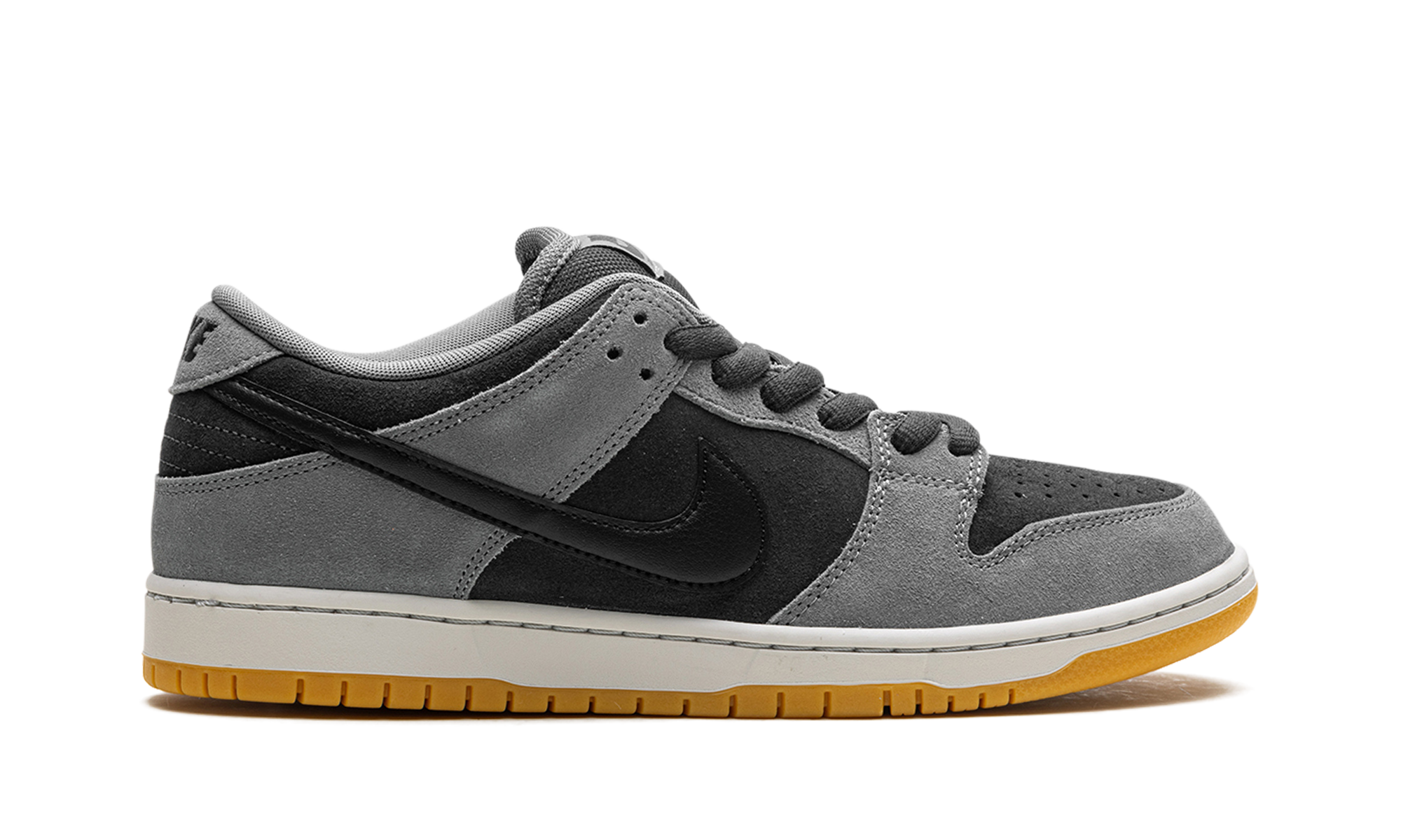 SB Dunk Low "Dark Smoke Grey" HF3063 001