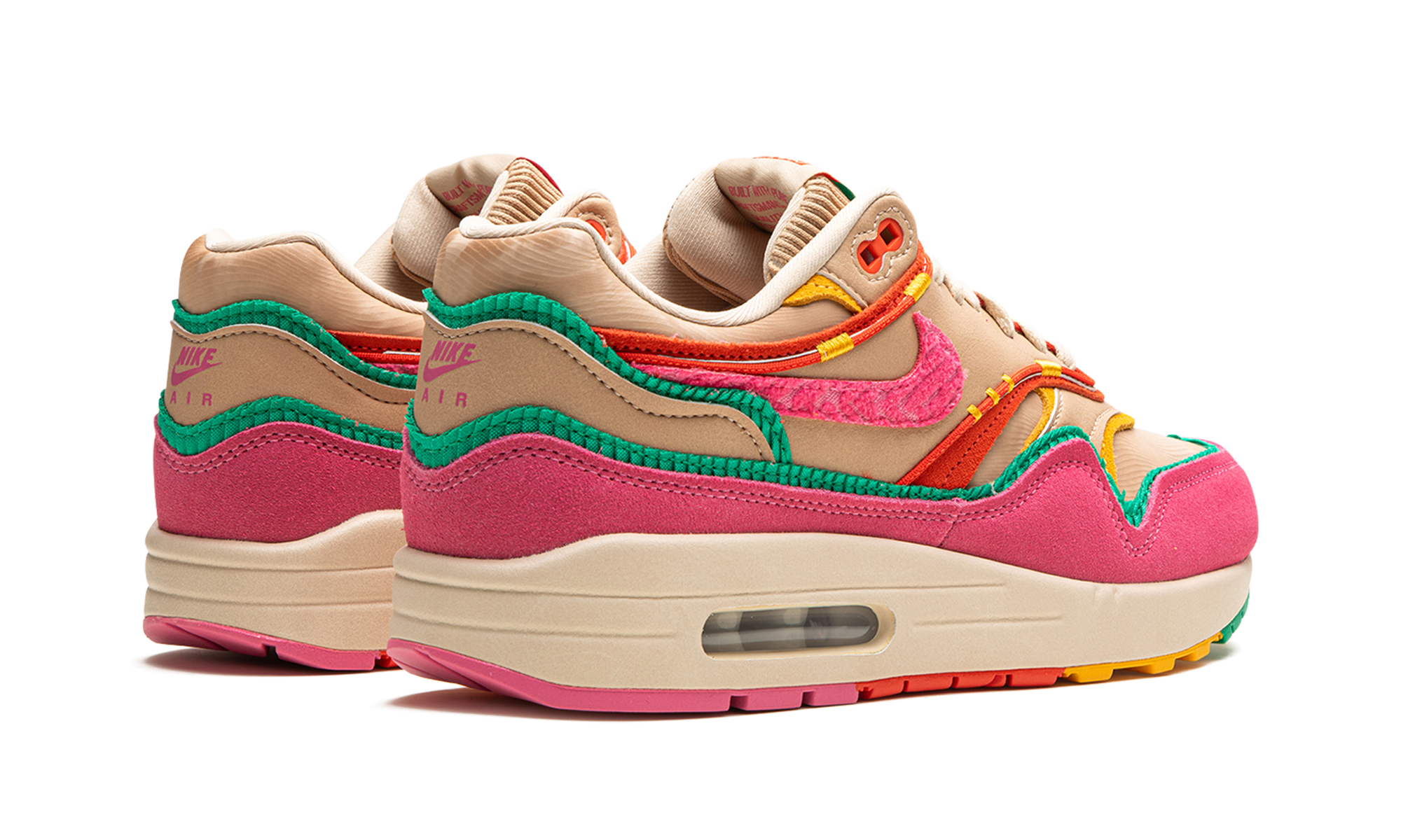 Air Max 1 "Familia" FN0598 200