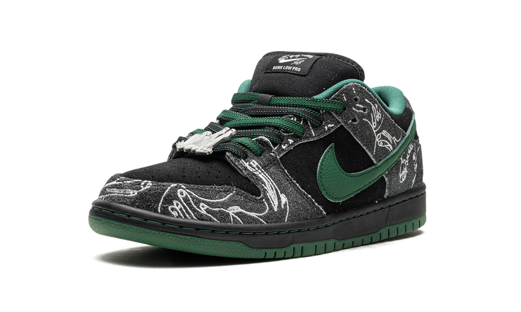 SB Dunk Low "There Skateboards" HF7743 001