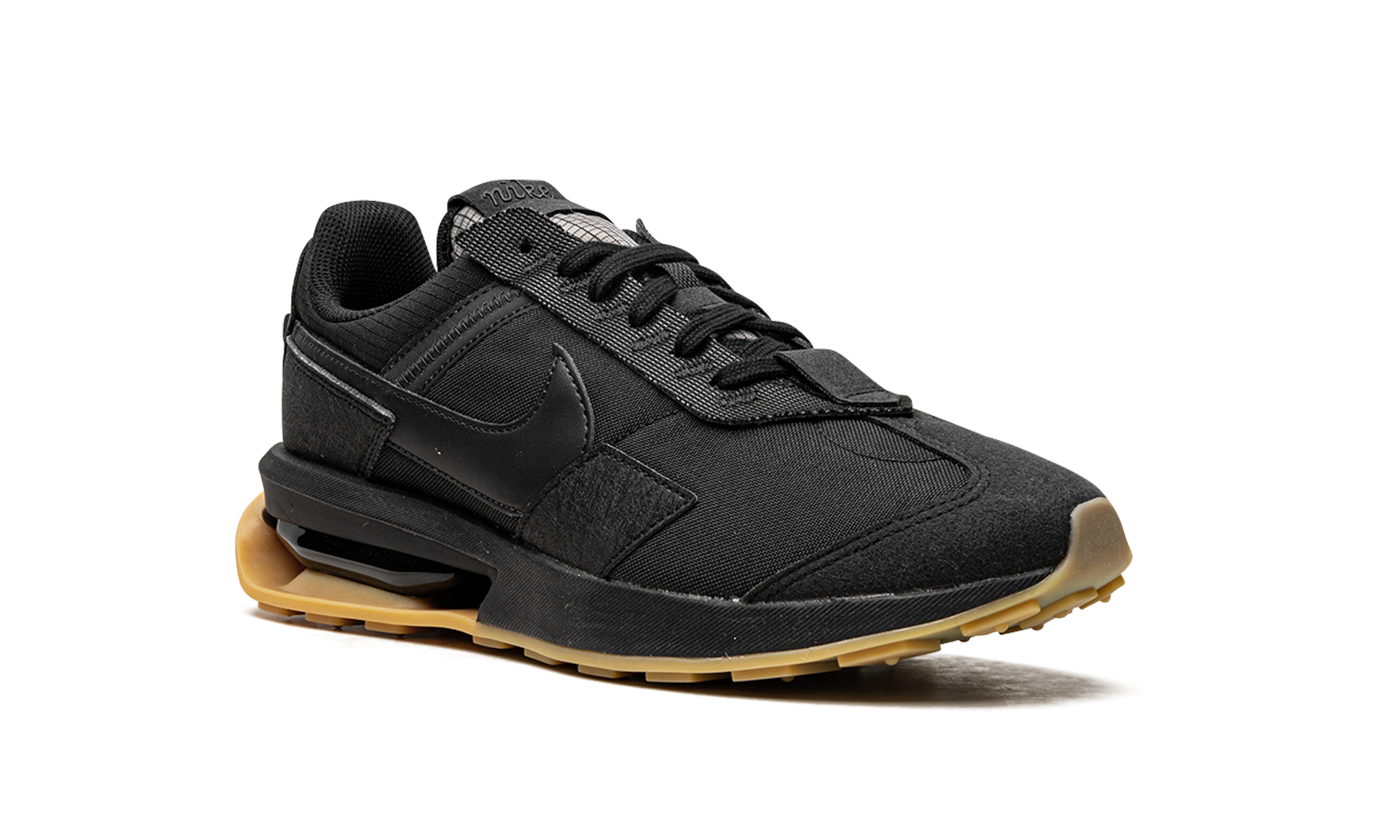 Air Max Pre-Day "Black Gum" DZ4397 001