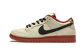SB Dunk Low Pro "Hennessy" BQ6817 100