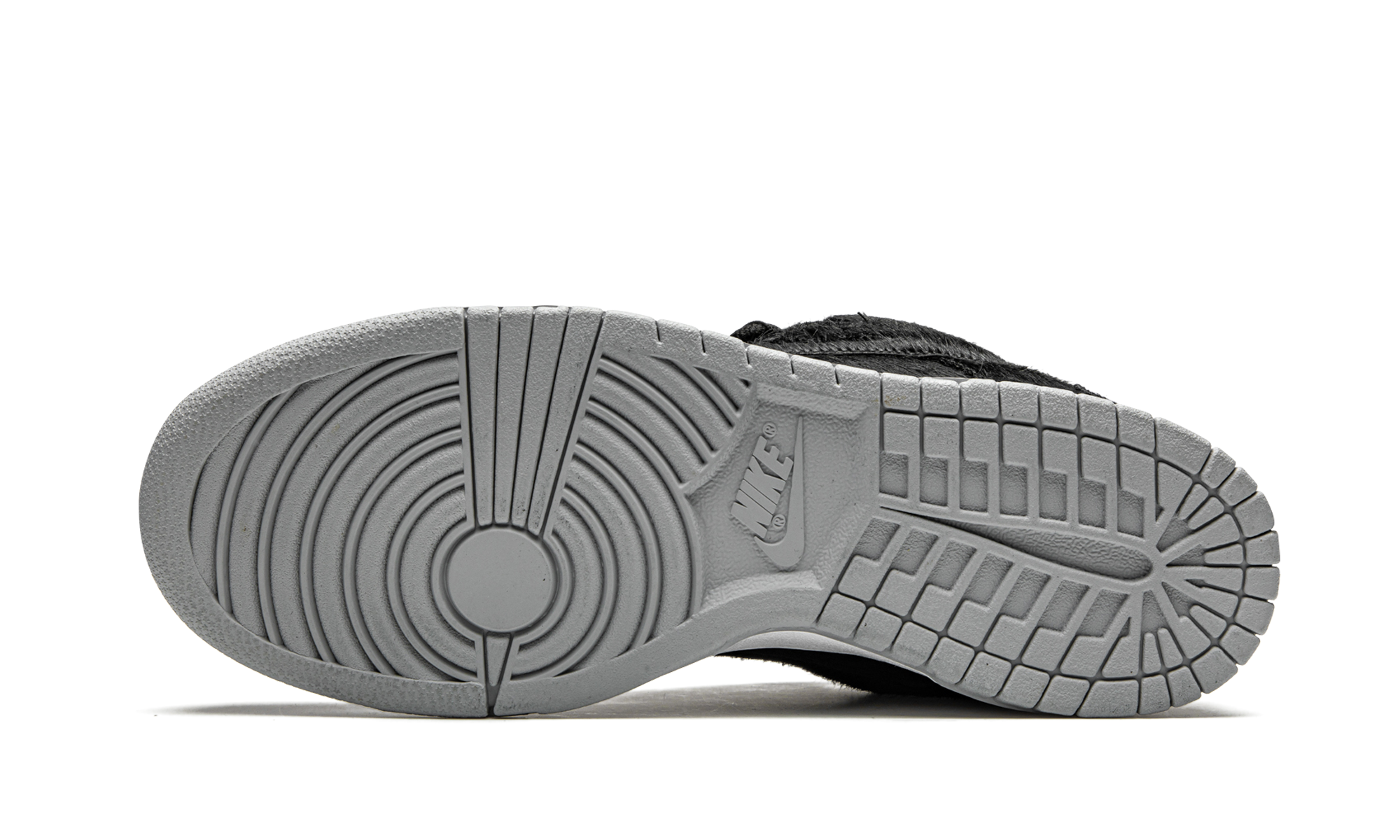 SB Dunk Low "Medicom Toy - BE@RBRICK" CZ5127 001