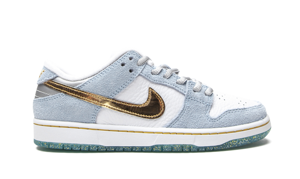 SB Dunk Low PS "Sean Cliver - Holiday Special" DJ2519 400