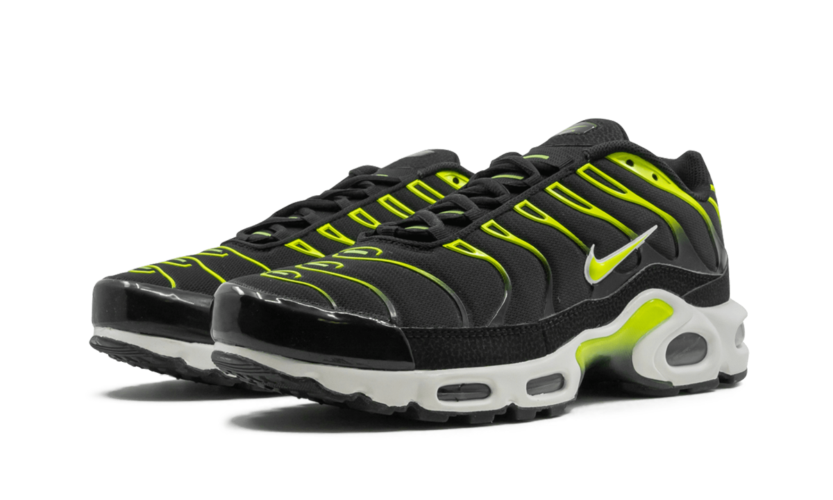 Air Max Plus "Black Volt" 852630 037
