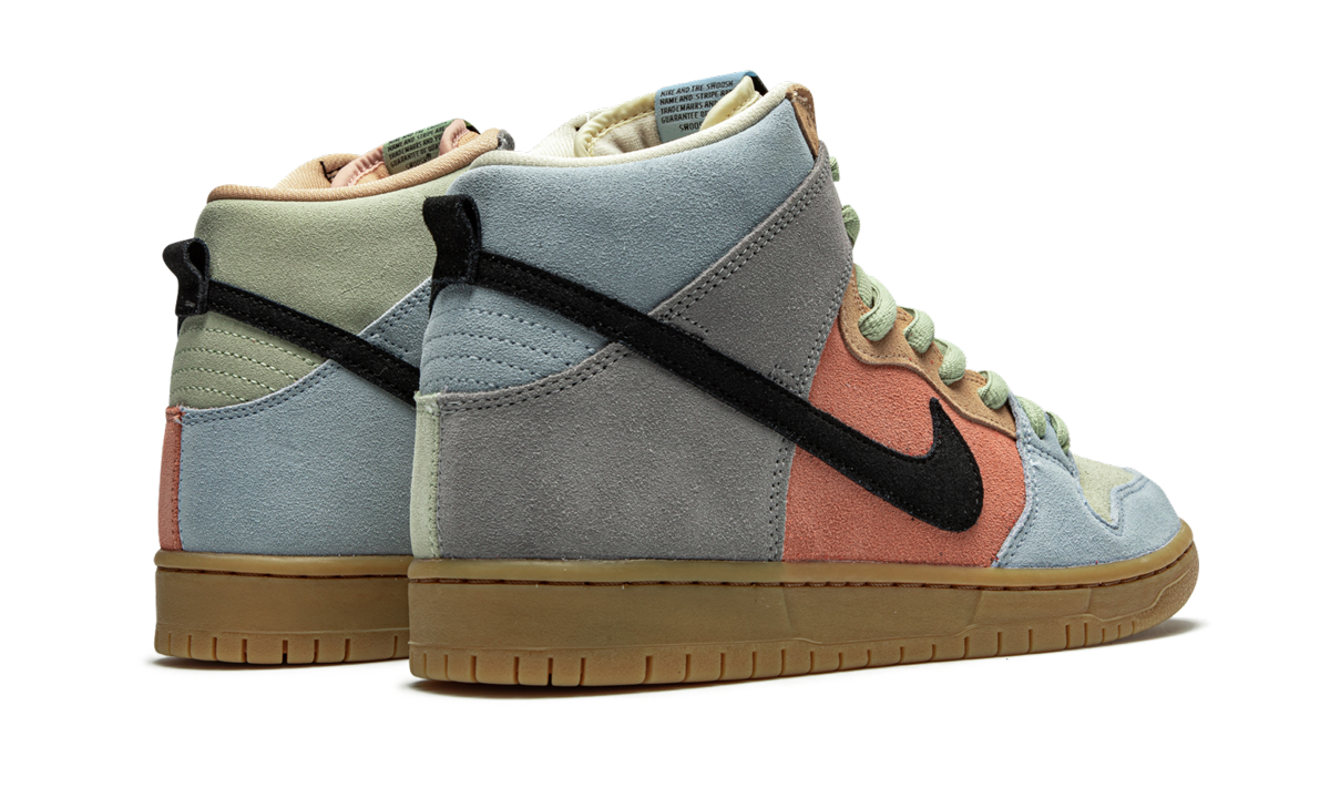 SB Dunk High "Spectrum" CN8345 001