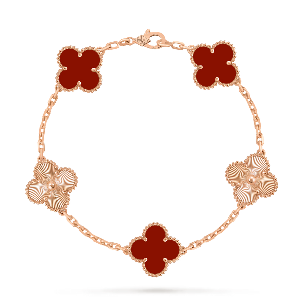Vintage Alhambra bracelet, 5 motifs, guilloché, carnelian