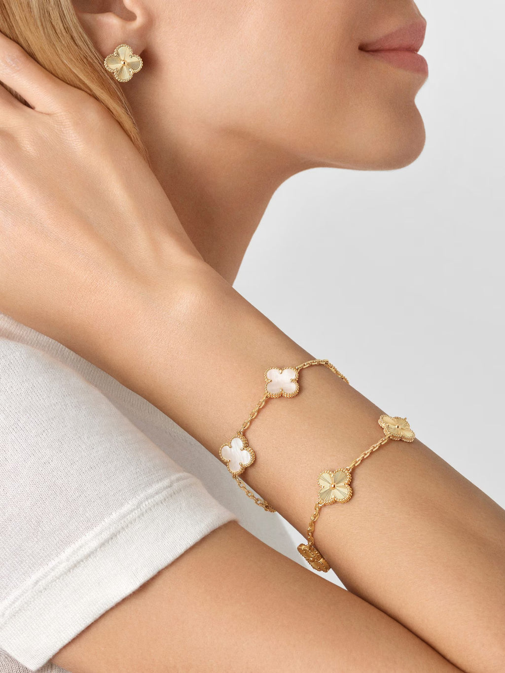 Vintage Alhambra bracelet, 5 motifs