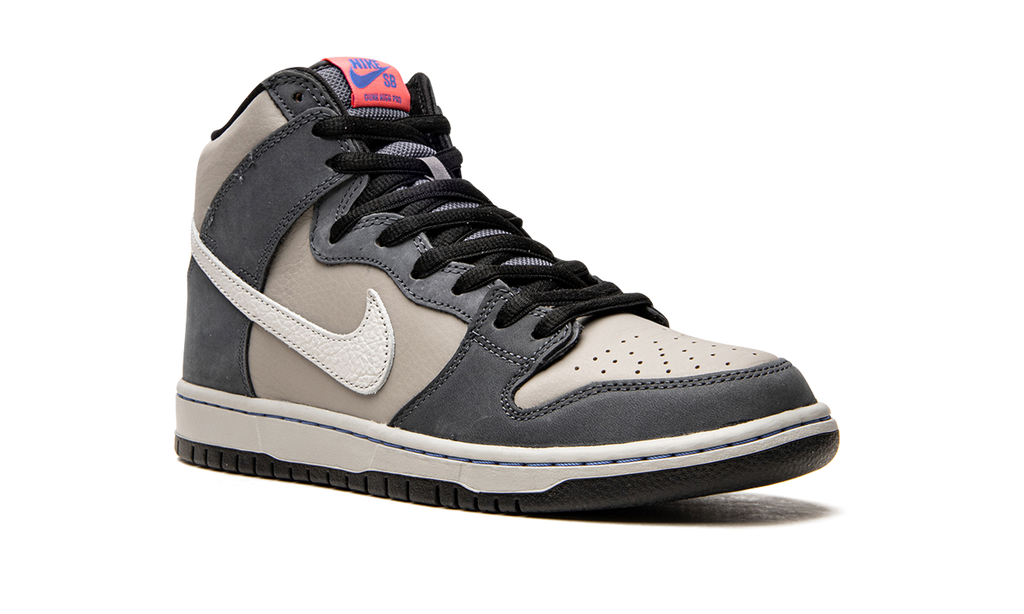 SB Dunk High Pro "Medium Grey" DJ9800 001